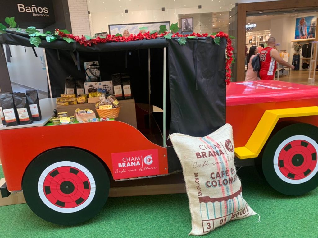 saco-de-cafe-chambrana-con-camion-caficultor